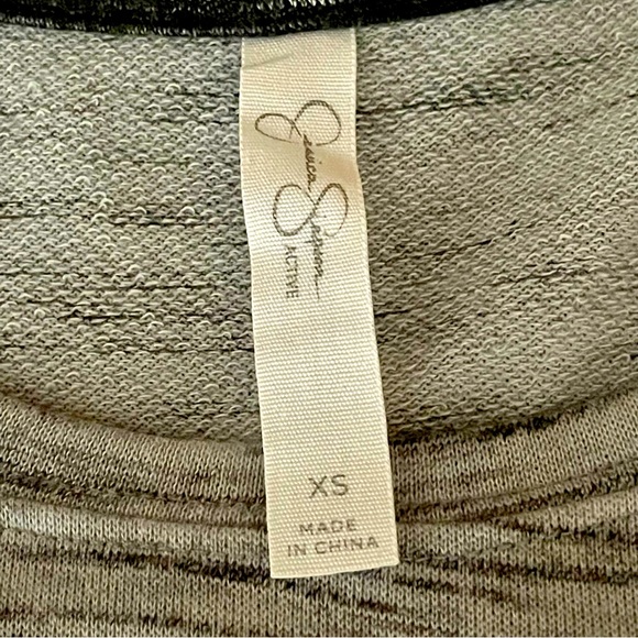 Jessica Simpson Active Women's size Small Gray Heathered Pullover Bodycon DRESS - Picture 4 of 7